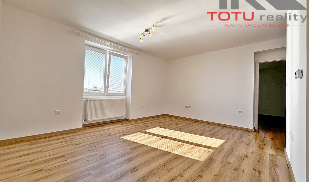 Pronájem bytu 3+kk 70 m², Jaroměř – náhled fotky 4