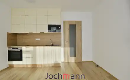Pronájem bytu 1+kk 26 m², U Parku, Hluboká nad Vltavou, okres České Budějovice