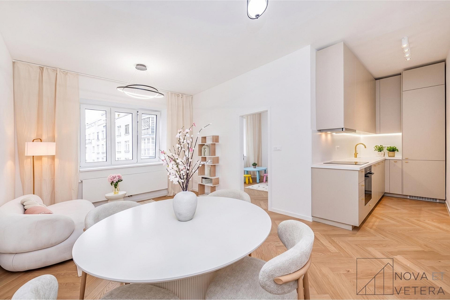 Prodej bytu 3+kk 70 m² — photo 2