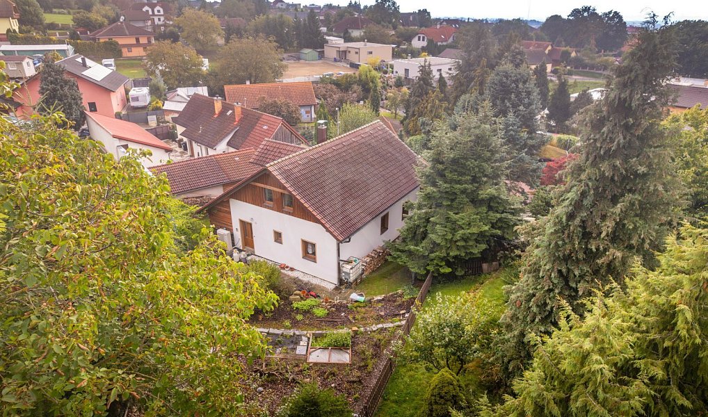 Prodej domu 125 m² s pozemkem 1 061 m², Hůry – náhled fotky 15