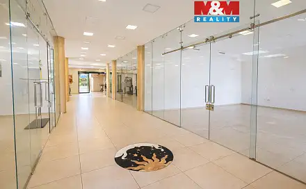 Pronájem obchodních prostor 50 m², Benešov