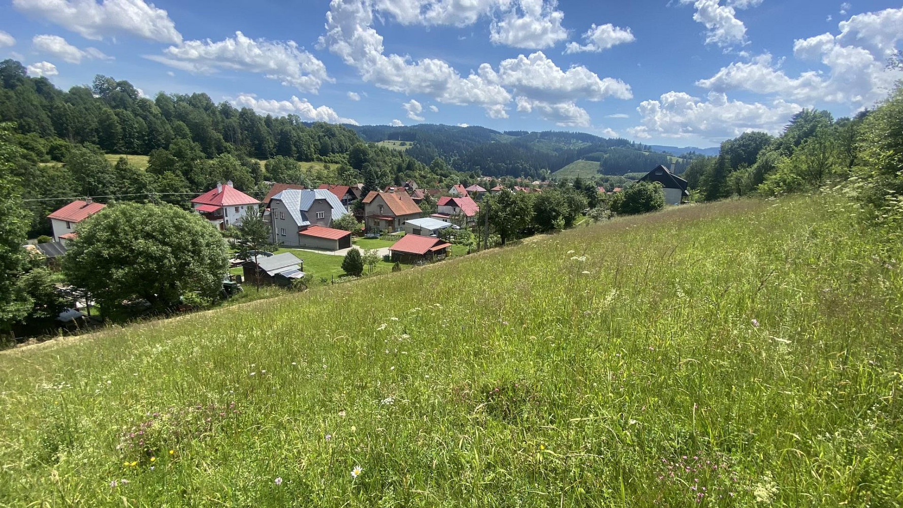 Prodej stavebního pozemku 1 053 m² – fotografie 4