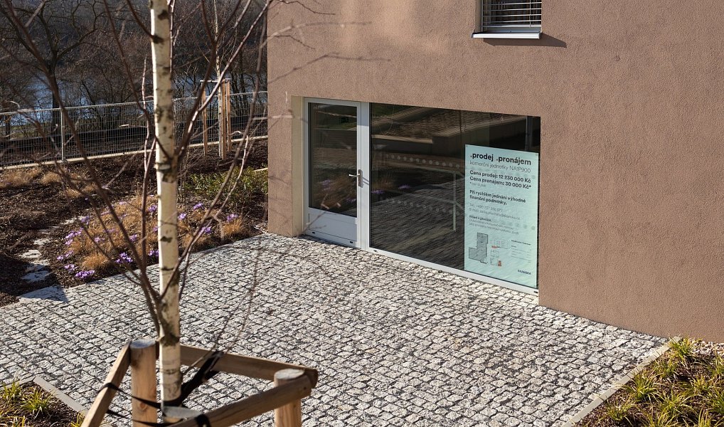 Prodej obchodních prostor 135 m², Praha – náhled fotky 2
