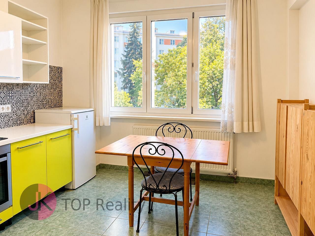 Prodej bytu 2+1 61 m² – fotografie 2