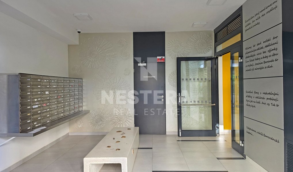 Prodej bytu 3+kk 83 m², Praha – náhled fotky 28