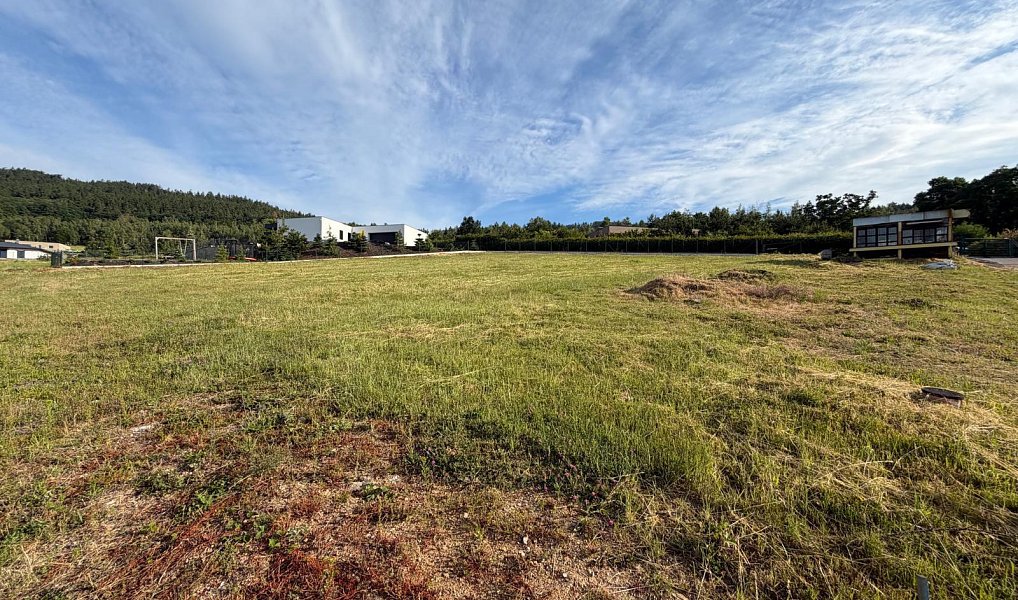 Prodej stavebního pozemku 1 010 m², Málkov – náhled fotky 5