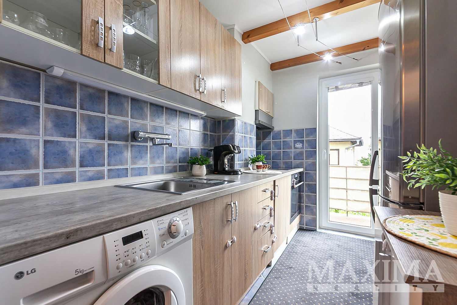 Prodej domu 255 m² s pozemkem 384 m² – fotografie 4