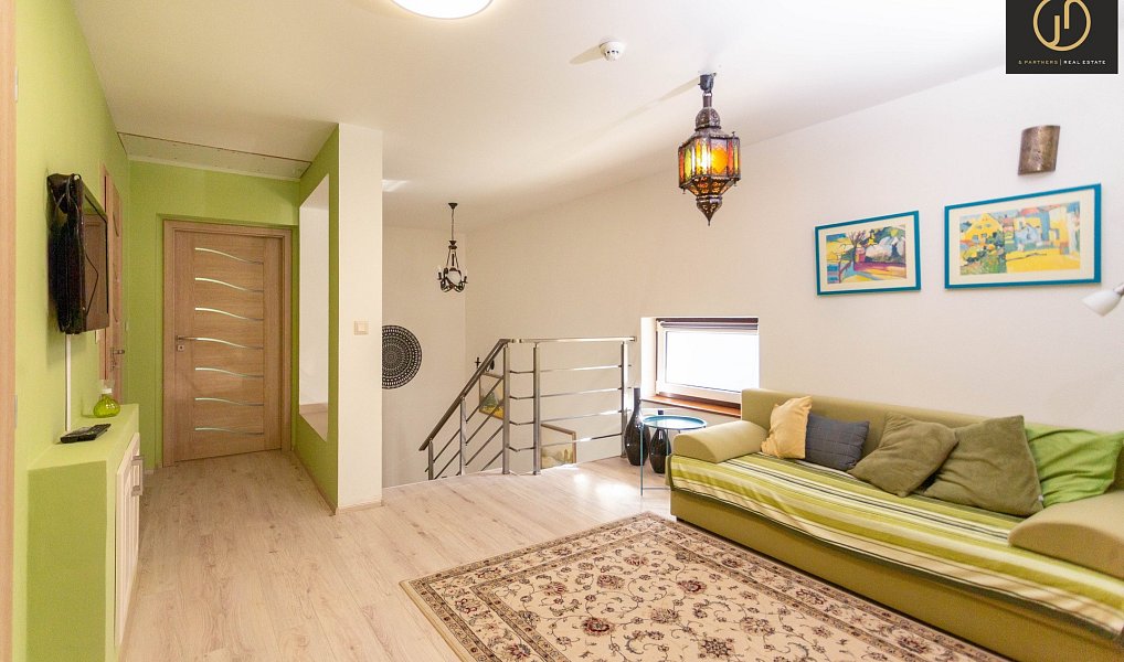 Prodej domu 350 m² s pozemkem 1 037 m², Karlovy Vary – náhled fotky 23