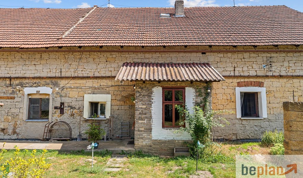 Prodej domu 205 m² s pozemkem 1 082 m², Hředle – náhled fotky 9