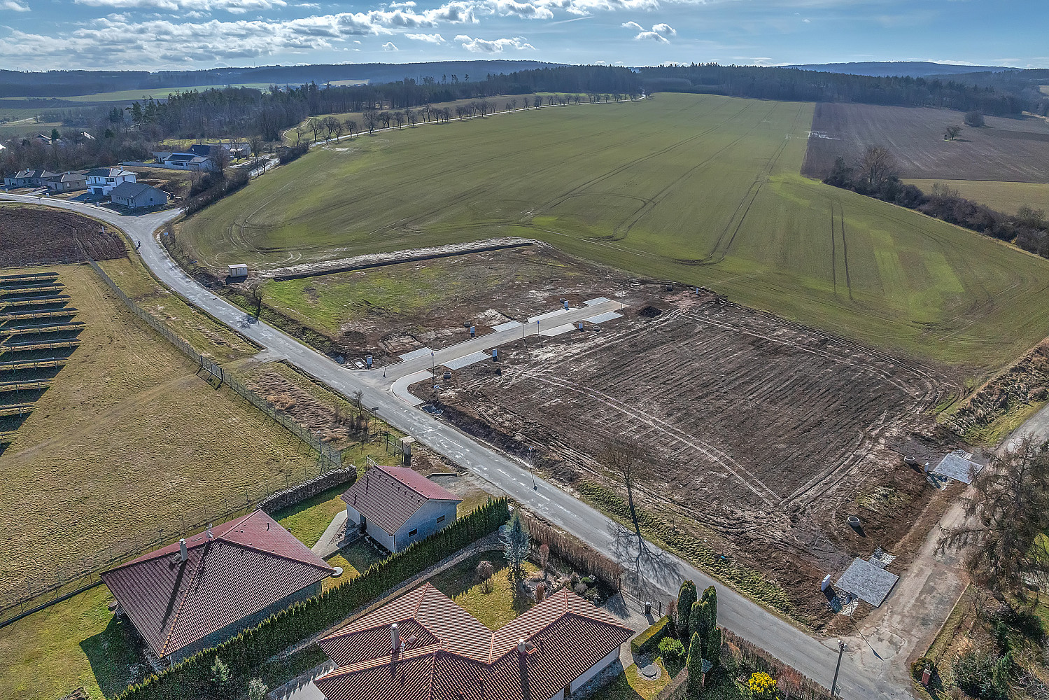 Prodej stavebního pozemku 1 251 m² – pohled 6
