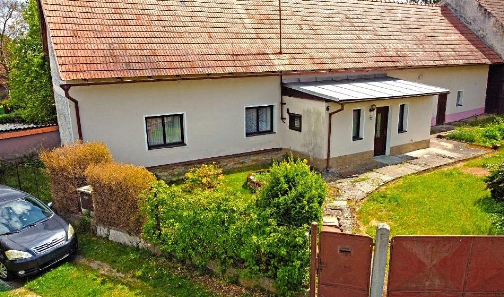 Prodej domu 130 m² s pozemkem 1 313 m², Golčův Jeníkov – náhled fotky 3
