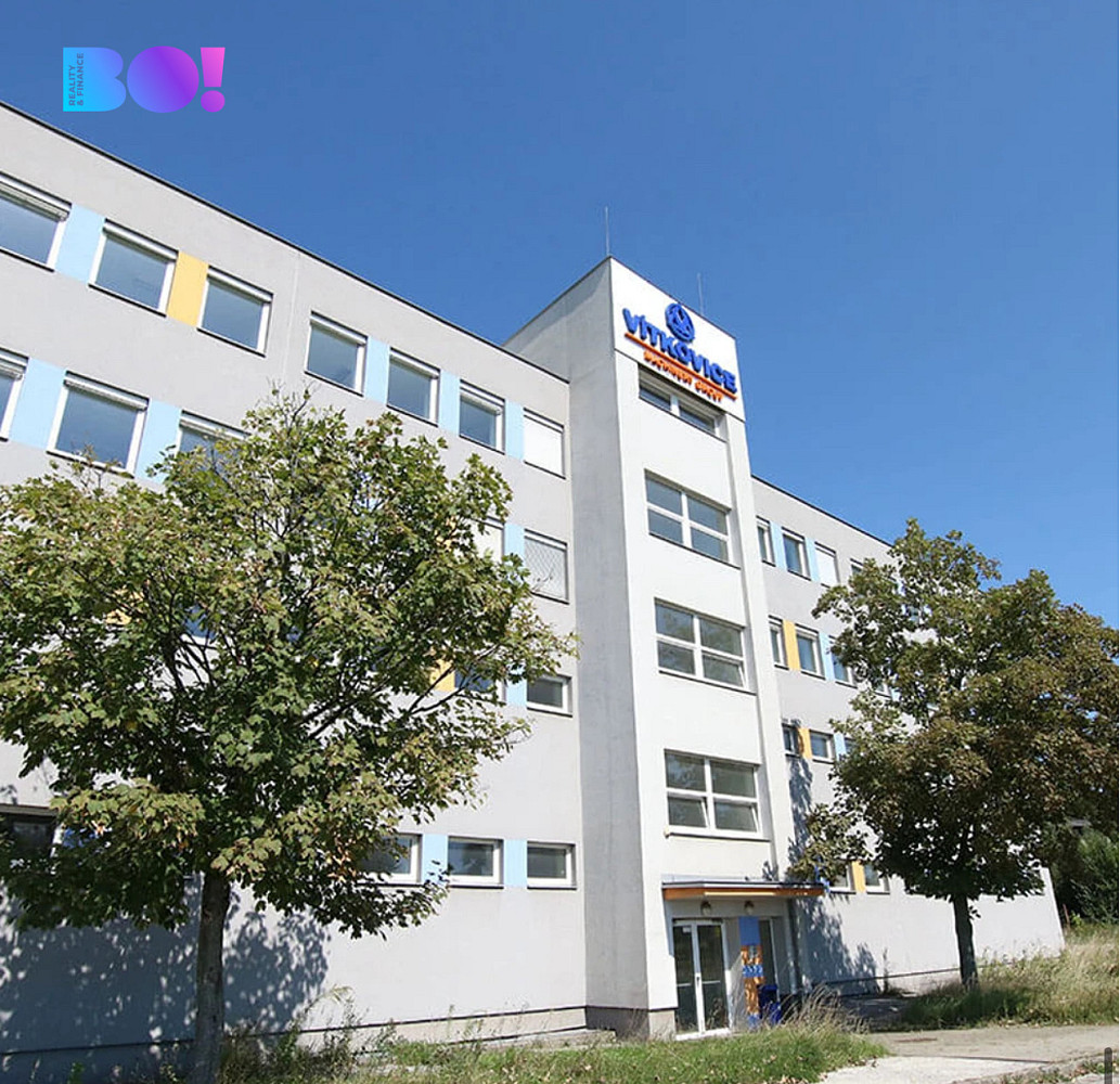Pronájem kanceláře 1 202 m²