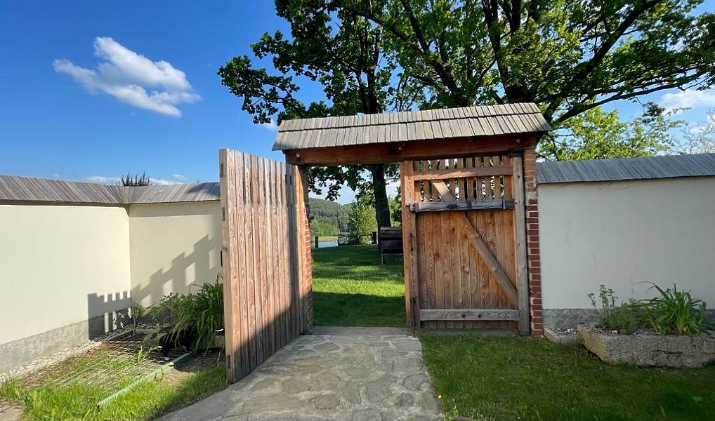 Prodej domu 472 m² s pozemkem 19 274 m², Malšín – náhled fotky 6