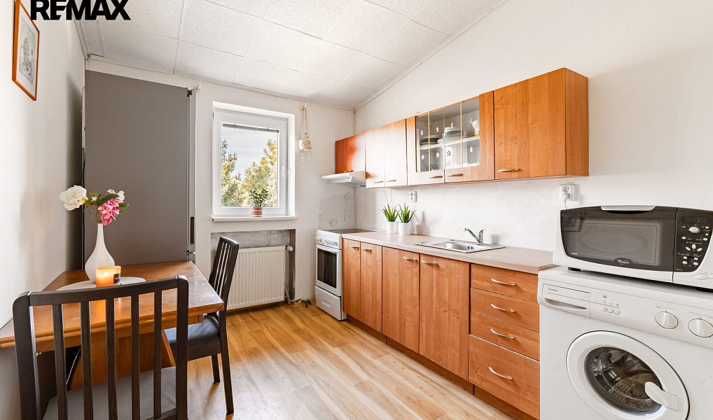 Prodej domu 163 m² s pozemkem 1 205 m², Šestajovice – náhled fotky 19