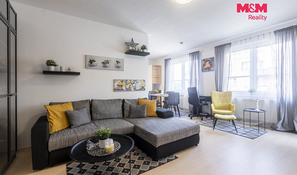 Pronájem bytu 3+kk 84 m², Praha – náhled fotky 2