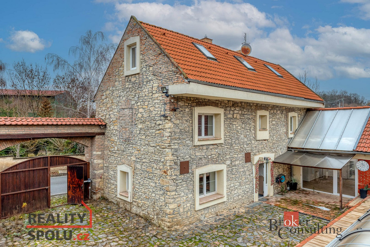 Prodej domu 579 m² s pozemkem 1 059 m²