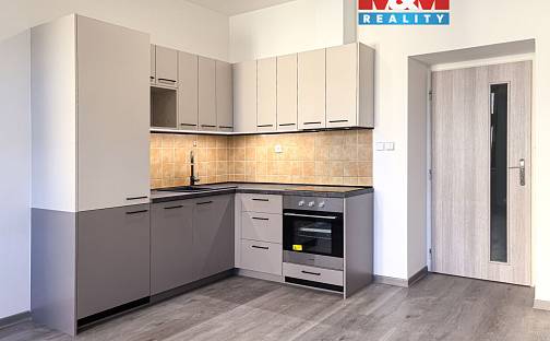 Pronájem bytu 2+kk 44 m², Hýblova, Česká Třebová, okres Ústí nad Orlicí