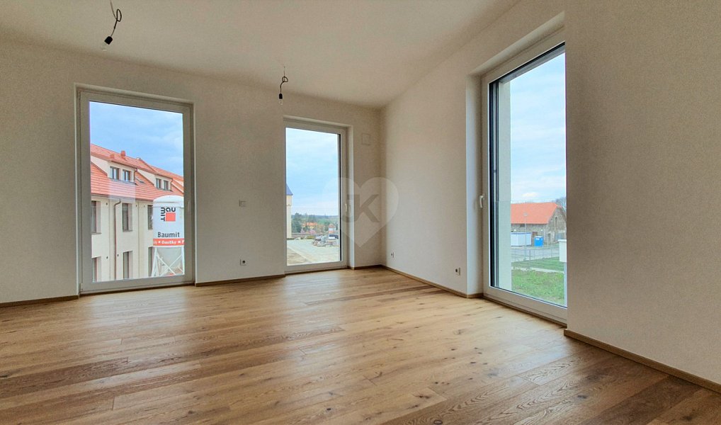Pronájem bytu 2+kk 47 m², Praha – náhled fotky 2