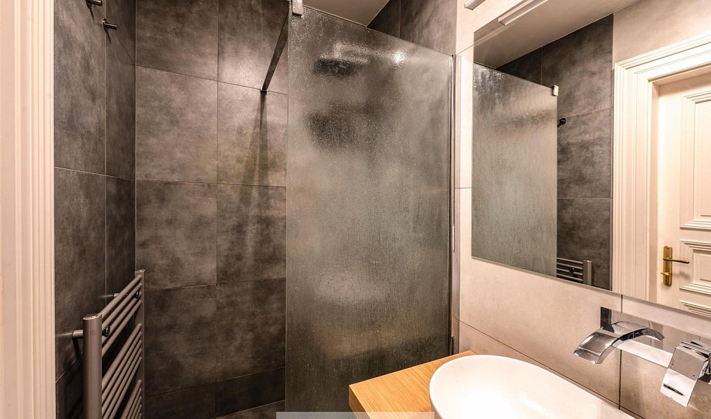 Prodej bytu 2+kk 41 m², Praha – náhled fotky 2