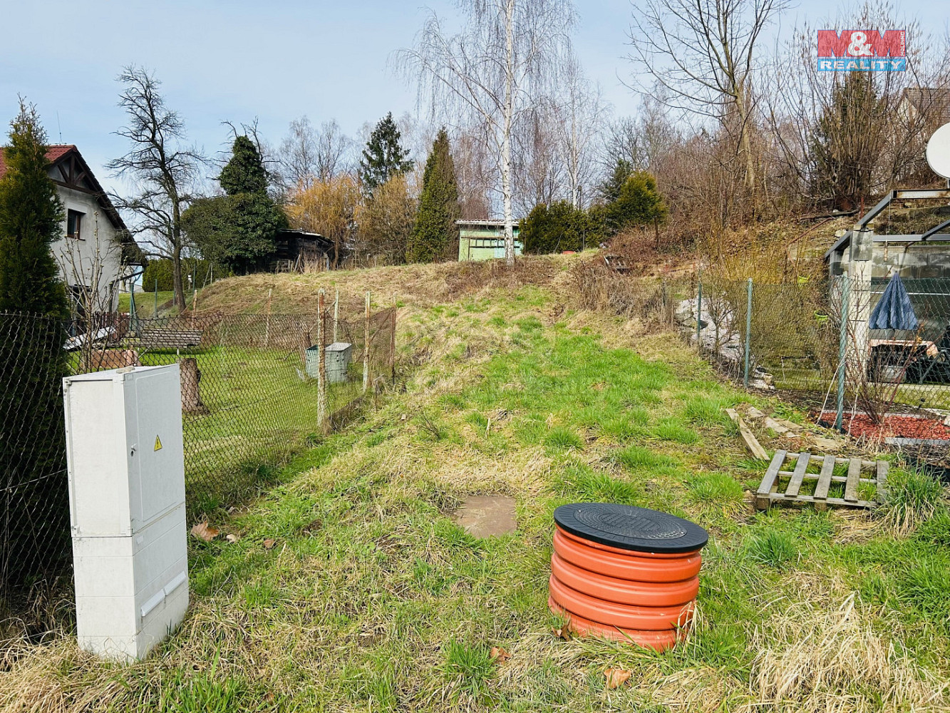 Prodej stavebního pozemku 3 092 m² – fotografie 2