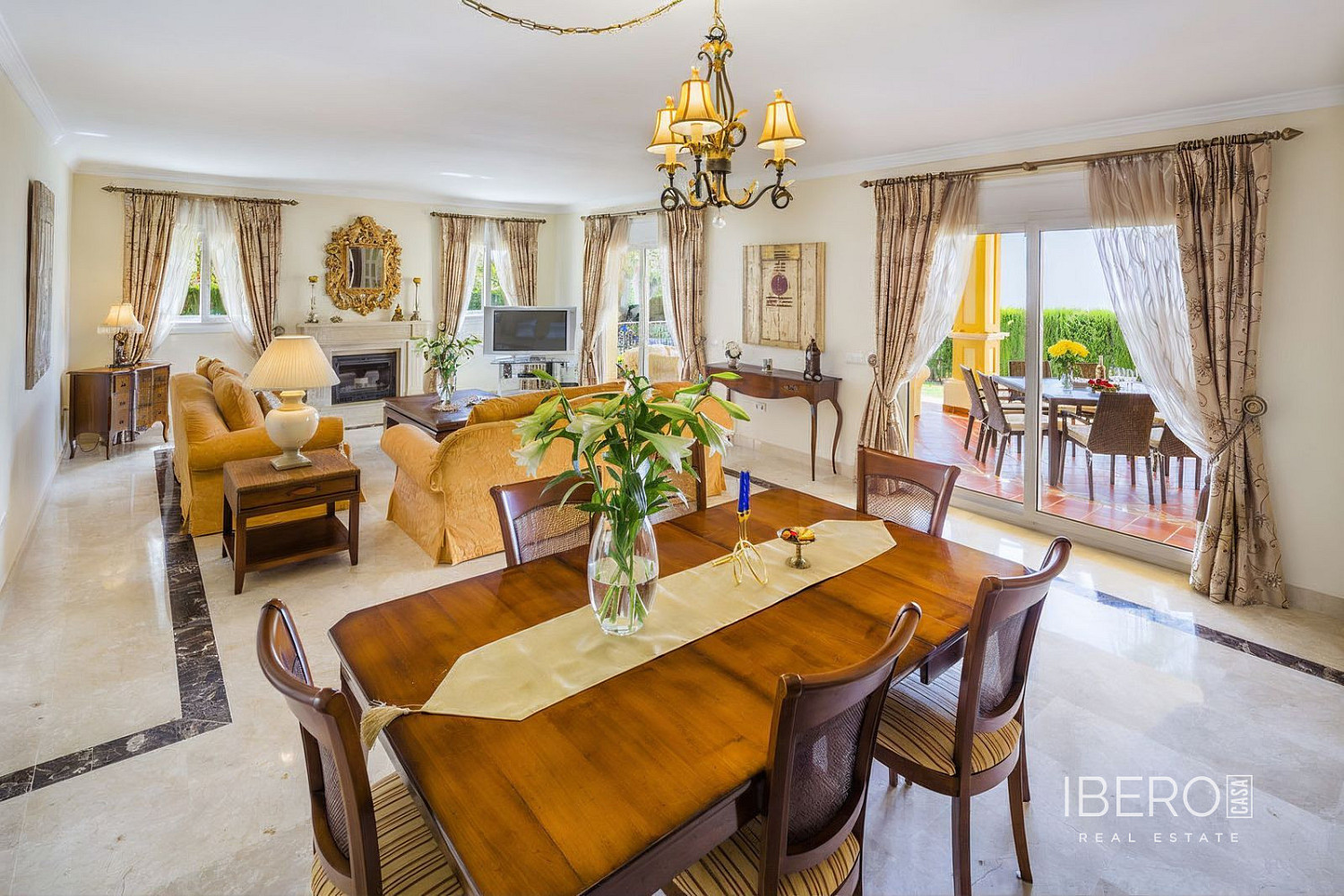 Casa 5+kk – Marbella, Elviria - Vista 4