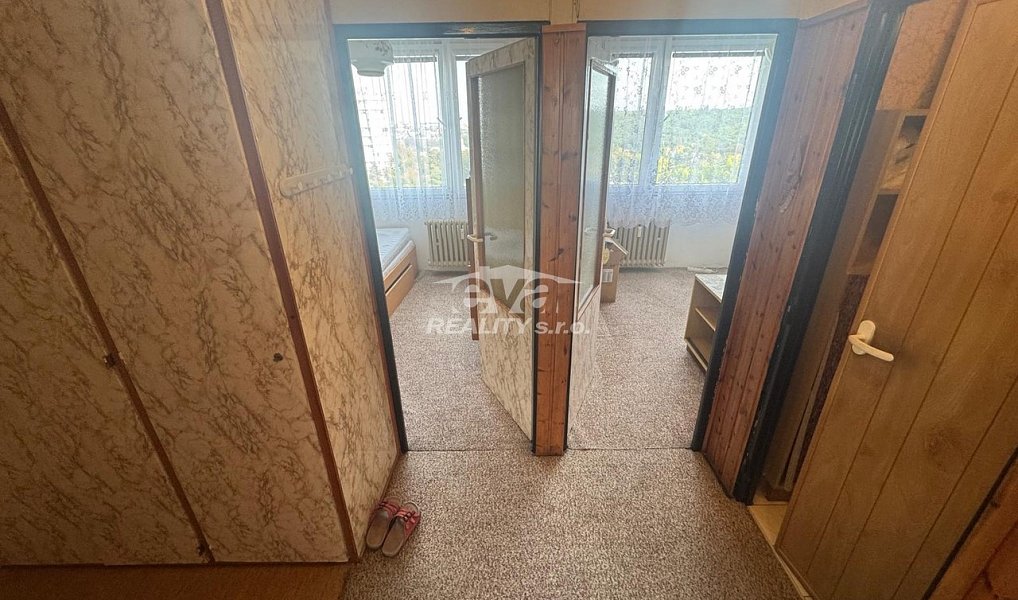 Pronájem bytu 3+1 61 m², Praha – náhled fotky 2