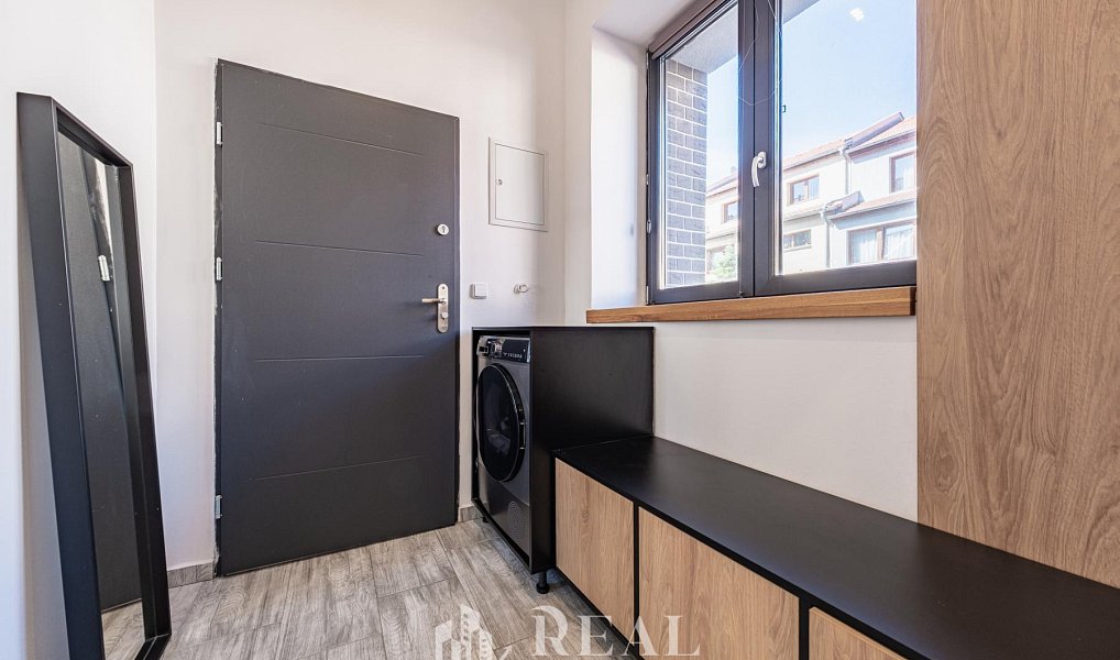 Prodej domu 240 m² s pozemkem 400 m², Louny – náhled fotky 3