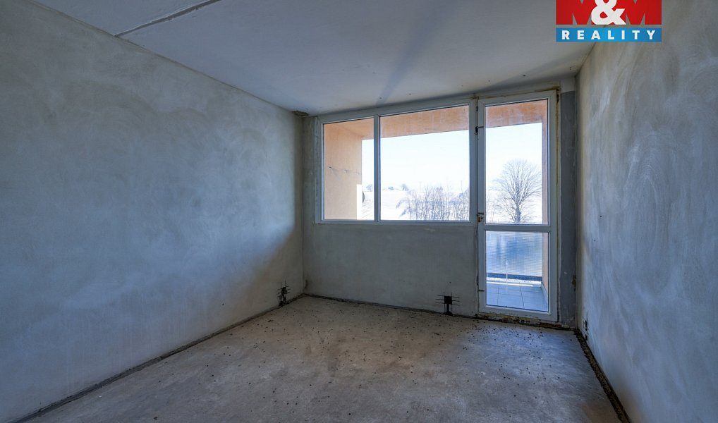 Pronájem bytu 4+1 80 m², Rovná – náhled fotky 3