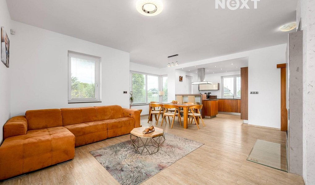 Prodej domu 188 m² s pozemkem 1 936 m², Kněžmost – náhled fotky 12