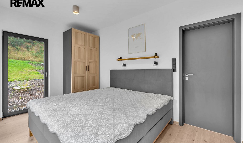 Prodej domu 114 m² s pozemkem 3 225 m², Chlum – náhled fotky 23