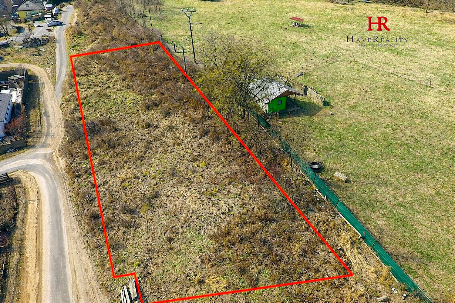 Prodej stavebního pozemku 1 391 m² – pohled 2