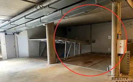 Pronájem garážového stání 17 m2 Slezská, Praha - Vinohrady, Slezská, Praha 2 - Vinohrady