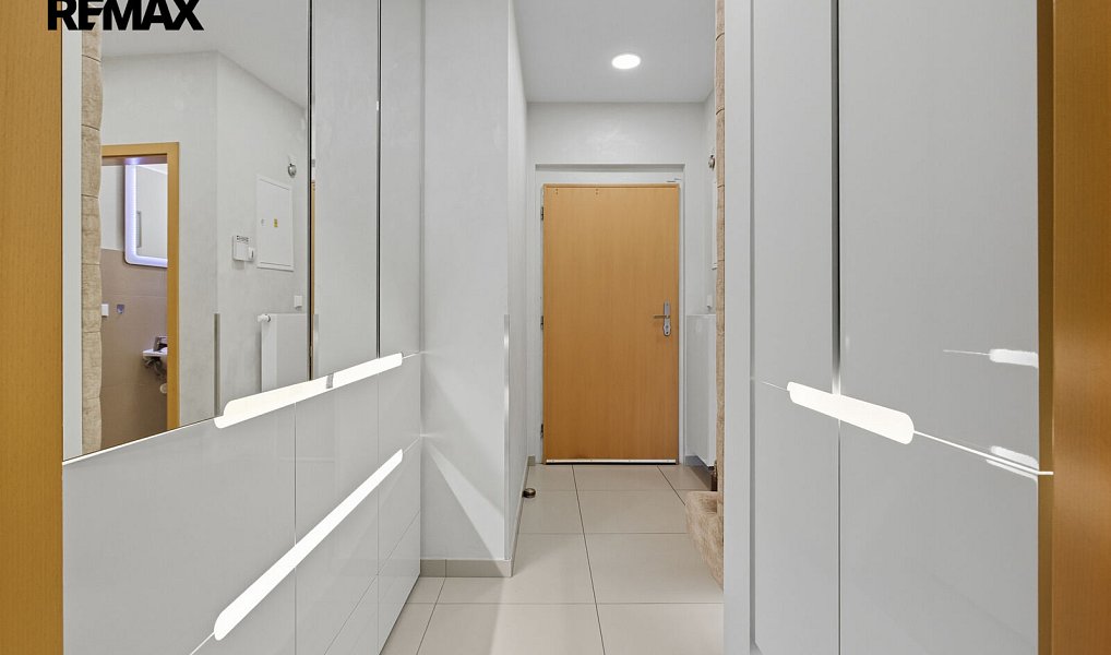 Prodej domu 126 m² s pozemkem 334 m², Praha – náhled fotky 13