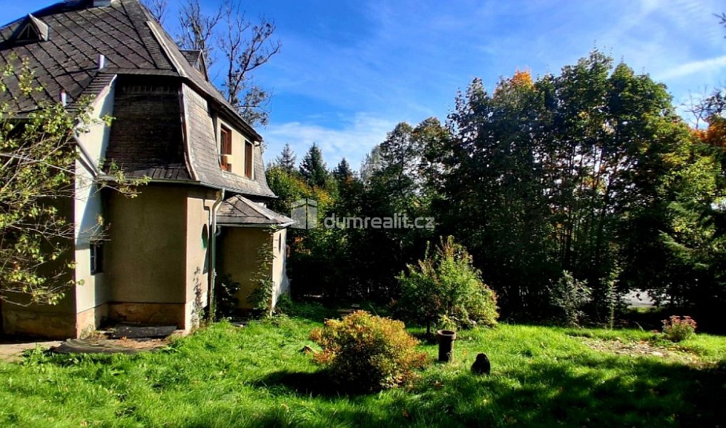 Prodej domu 250 m² s pozemkem 1 900 m², Frýdlant – náhled fotky 2