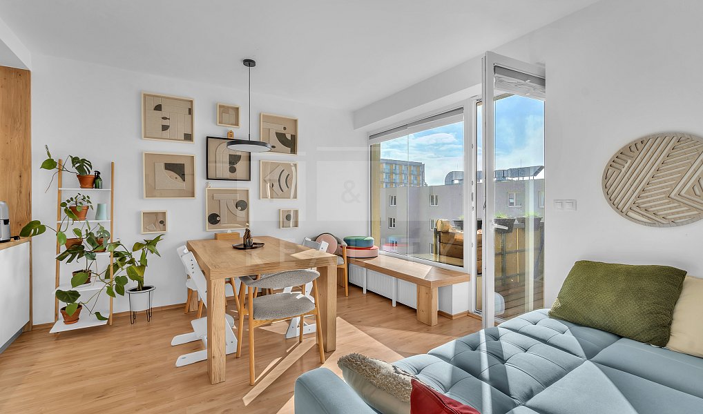 Prodej bytu 4+kk 102 m², Hradec Králové – náhled fotky 2