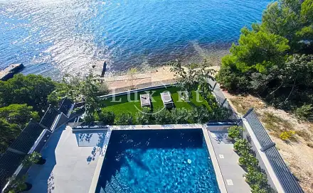 Prodej domu 210 m² s pozemkem 310 m², Zadar, Chorvatsko