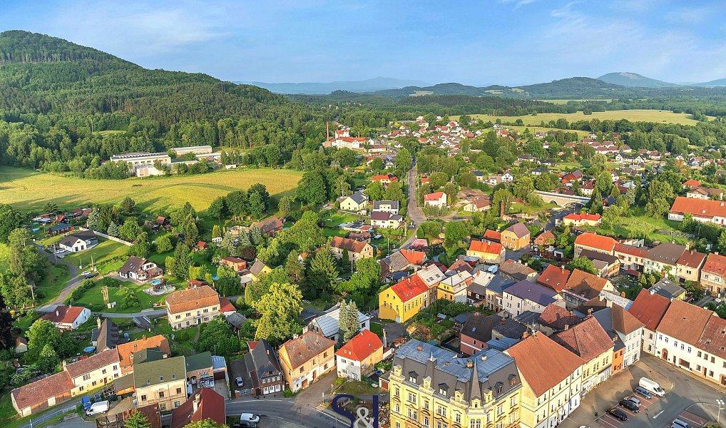 Prodej bytu 2+1 84 m², Cvikov – náhled fotky 22