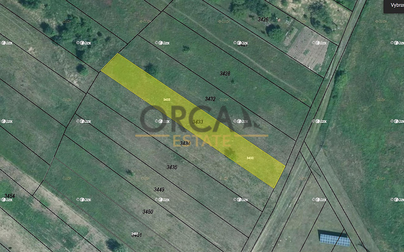 Prodej pole 827 m²