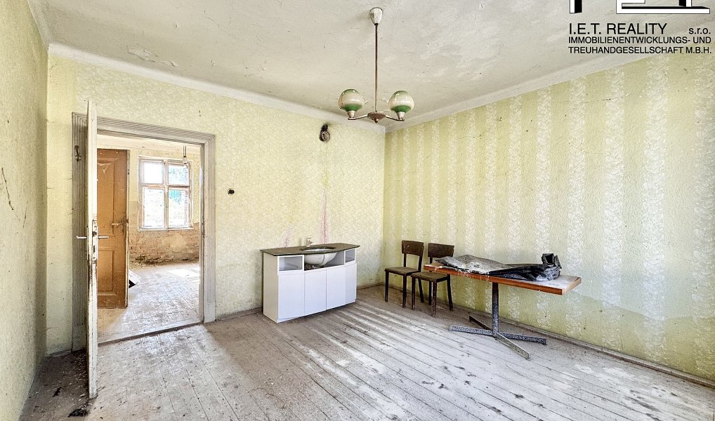 Prodej domu 300 m² s pozemkem 1 377 m², Skalka – náhled fotky 11