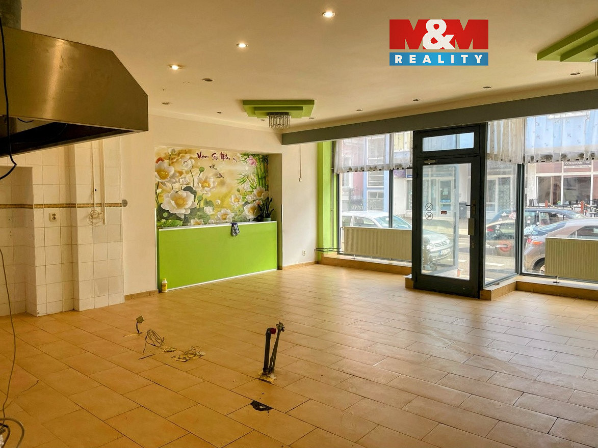 Pronájem obchodních prostor 140 m²