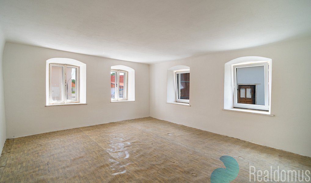 Prodej skladovacích prostor 809 m², Babice – náhled fotky 8