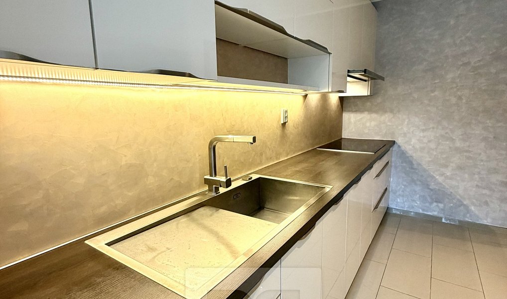 Prodej bytu 3+1 78 m², Praha – náhled fotky 6