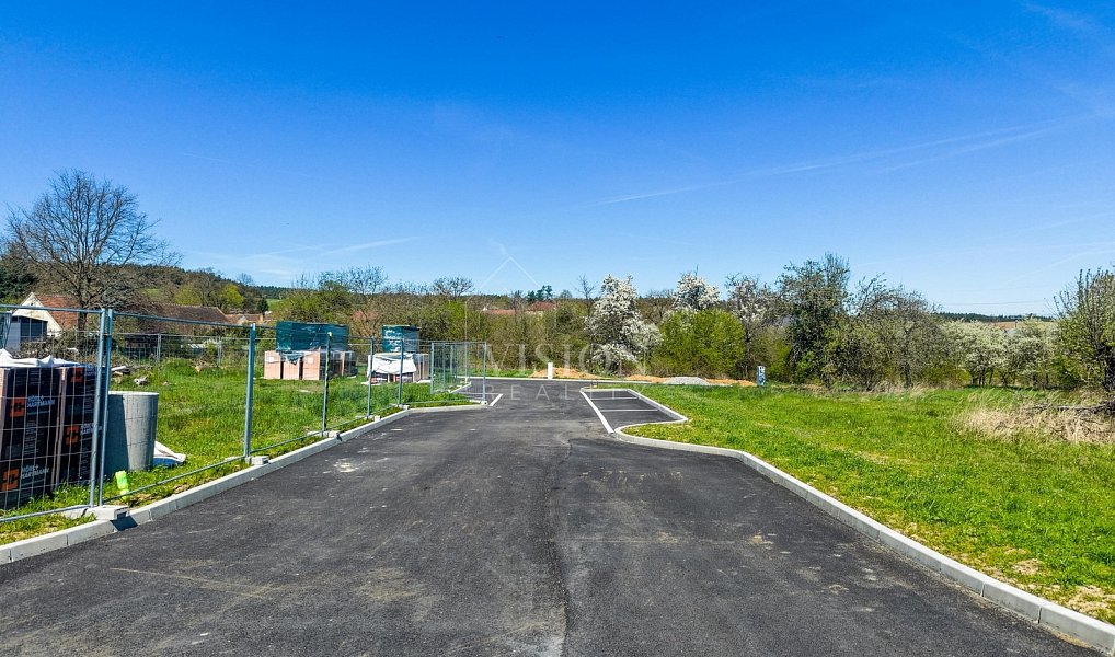 Prodej stavebního pozemku 1 227 m², Dobev – náhled fotky 12