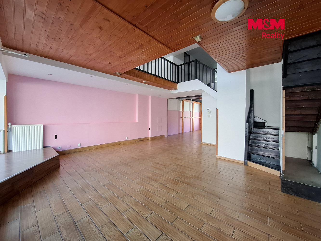 Prodej obchodních prostor 120 m² – fotografie 2