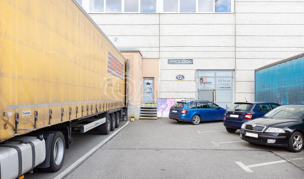 Pronájem skladovacích prostor 3 396 m², Písek – náhled fotky 9