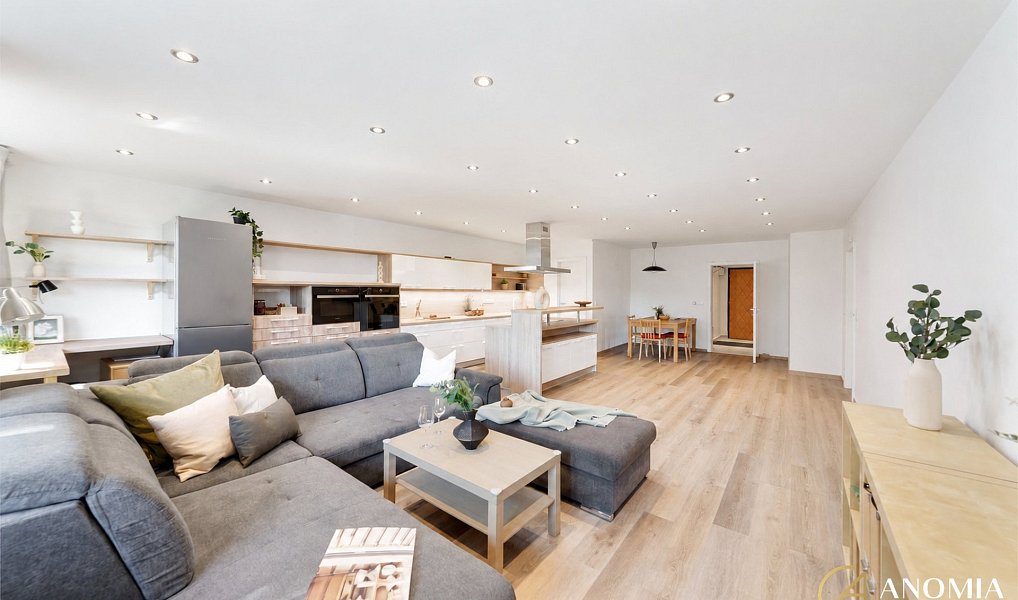 Prodej bytu 4+kk 124 m², Praha – náhled fotky 4