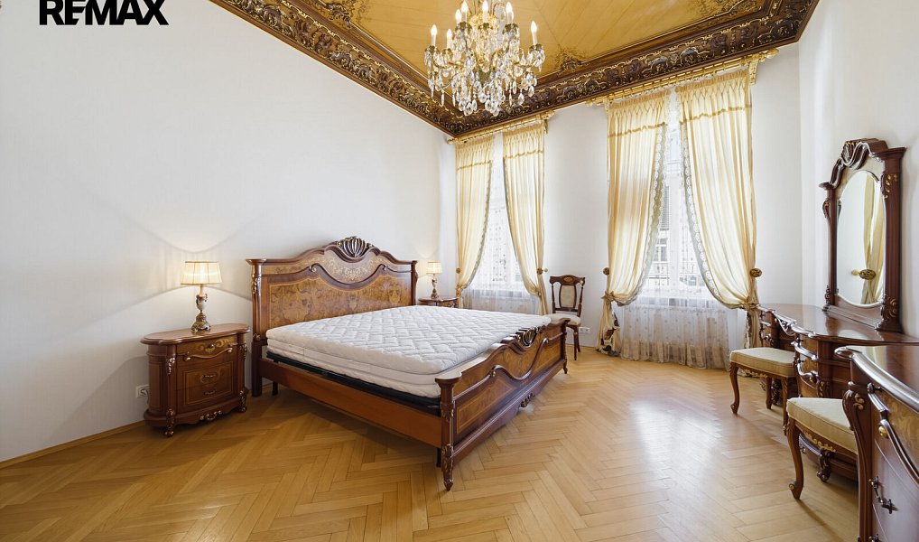 Prodej bytu 3+1 104 m², Karlovy Vary – náhled fotky 11