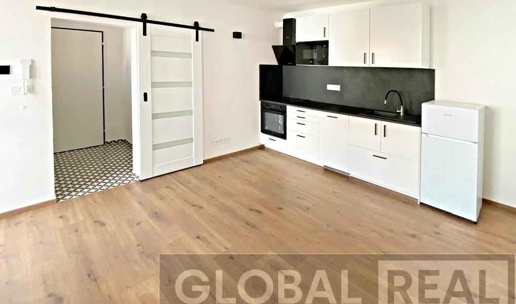 Prodej bytu 1+kk, 22 m², Jihlava