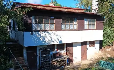 Prodej chaty/chalupy 60 m² s pozemkem 504 m², Lesní, Zadní Třebaň, okres Beroun