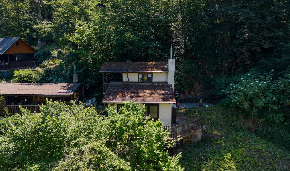Prodej chaty/chalupy 36 m² s pozemkem 1 259 m², Chyňava – náhled fotky 13